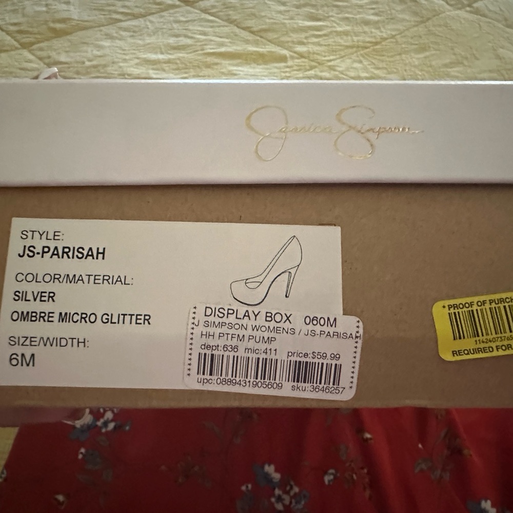 Jessica Simpson heels - Picture 2 of 4